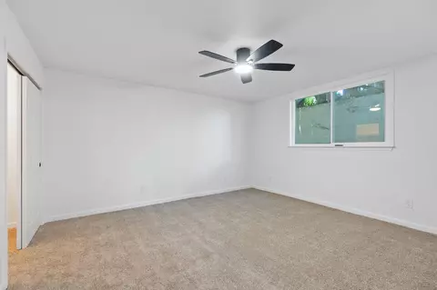 Bedroom - 1425 Pleasant St, Redding, CA 96001 photo 4 of 7