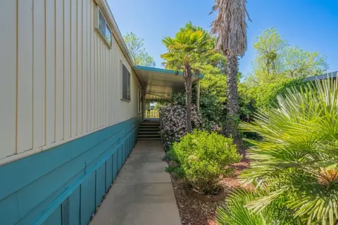 20350 Hole In One Dr, Redding, CA 96002 photo 4