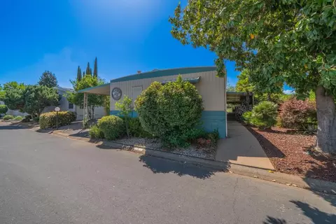 20350 Hole In One Dr, Redding, CA 96002 photo 3