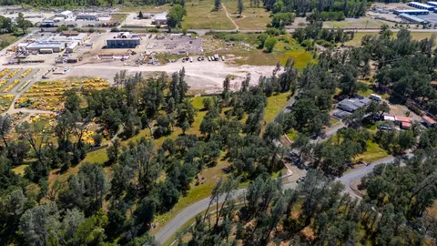 Lamb Lane, Redding, CA 96001 photo 8