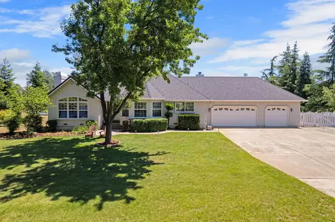 Exterior - 13087 Spring Lake St, Redding, CA 96003 photo 26 of 26