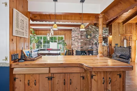 Kitchen - 1060 Lincoln St, Redding, CA 96001 photo 6 of 6