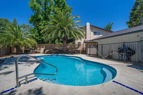 Exterior - 790 Donna Ct, Redding, CA 96003 photo 11 of 18