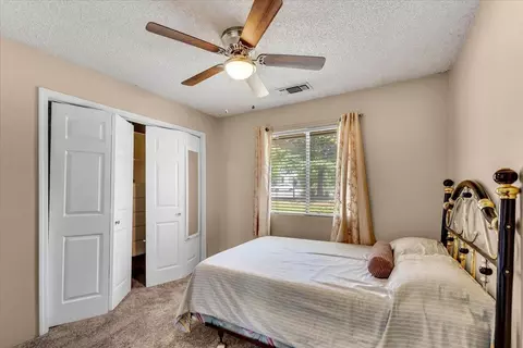 Bedroom - 790 Donna Ct, Redding, CA 96003 photo 4 of 6
