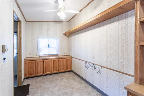 720 Little Deer Ln, Redding, CA 96003 photo 11