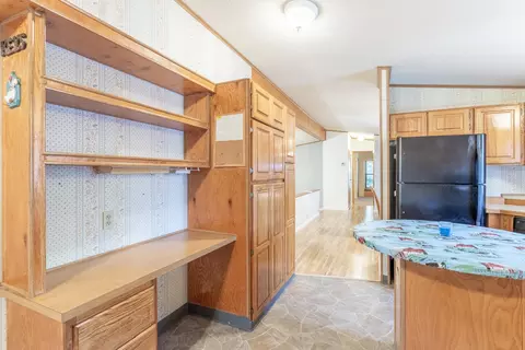 720 Little Deer Ln, Redding, CA 96003 photo 5