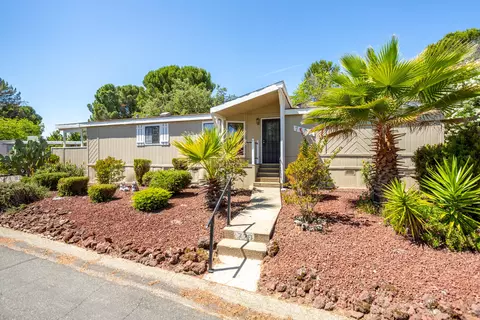 720 Little Deer Ln, Redding, CA 96003 photo 18