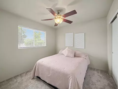 Bedroom - 861 Redwood Blvd, Redding, CA 96003 photo 1 of 2
