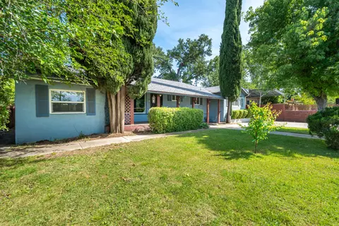 19451 Hill St, Anderson, CA 96007