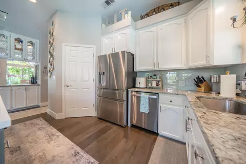 Other - 2280 Cumberland Dr, Redding, CA 96001 photo 6 of 14