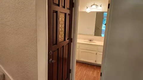 1911 Bechelli Ln, Redding, CA 96002 photo 5