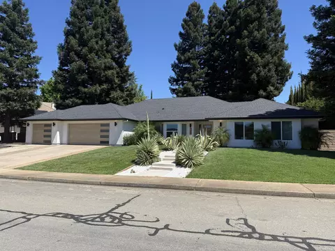 755 Sunriver Ln, Redding, CA 96001 photo 2