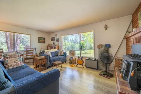 Living - 19031 Old State Hwy, Macdoel, CA 96058 photo 2 of 5