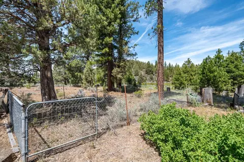 Exterior - 19031 Old State Hwy, Macdoel, CA 96058 photo 9 of 30
