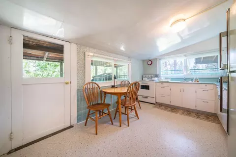 Kitchen - 19031 Old State Hwy, Macdoel, CA 96058 photo 9 of 11