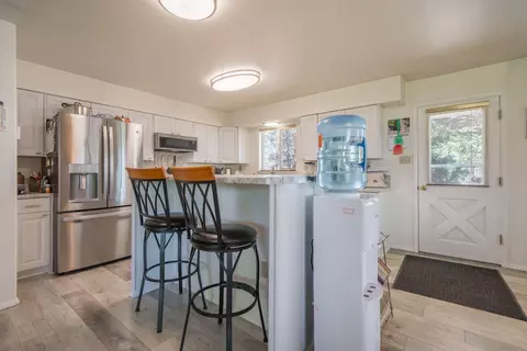 Kitchen - 19031 Old State Hwy, Macdoel, CA 96058 photo 2 of 11
