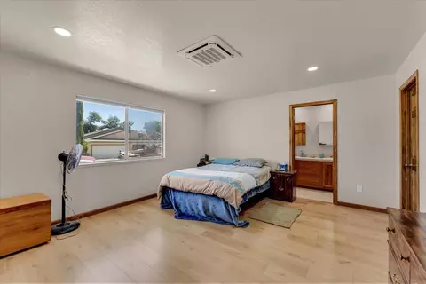 Bedroom - 1335 Franzel Rd, Red Bluff, CA 96080 photo 2 of 4