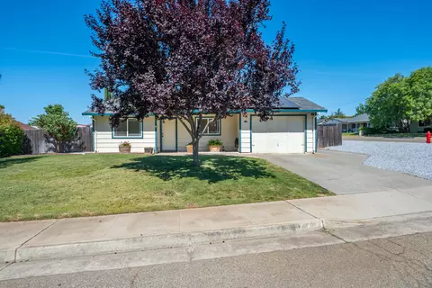 Exterior - 710 Melton Ct, Red Bluff, CA 96080 photo 5 of 14