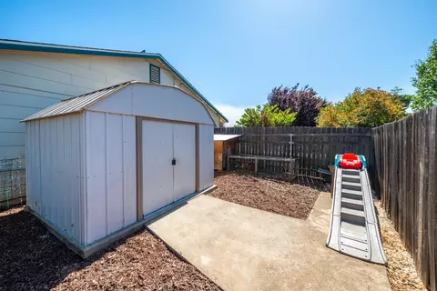 Exterior - 710 Melton Ct, Red Bluff, CA 96080 photo 14 of 14