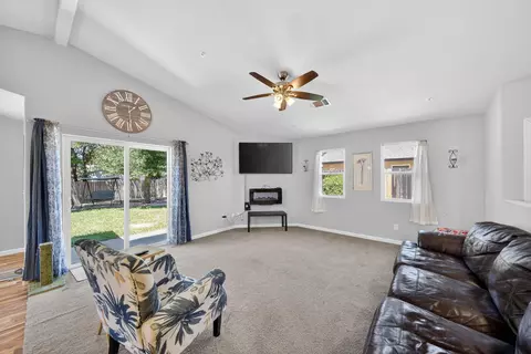 1656 School St, Anderson, CA 96007 photo 4