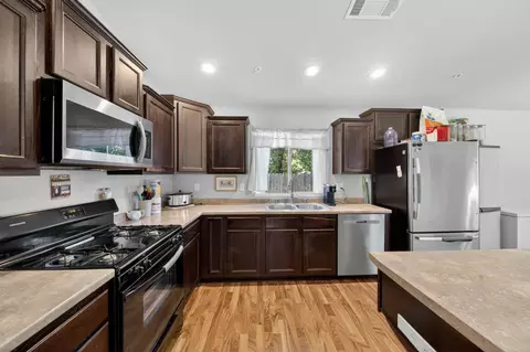 1656 School St, Anderson, CA 96007 photo 8