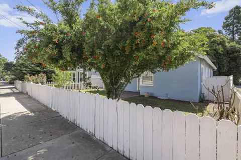Exterior - 2829 Leland Ave, Redding, CA 96001 photo 7 of 8