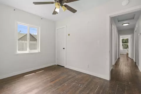 Entry Way - 2829 Leland Ave, Redding, CA 96001 photo 2 of 3
