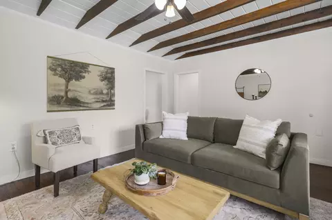 Living - 2829 Leland Ave, Redding, CA 96001 photo 1 of 3