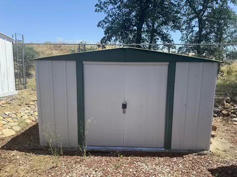 1449 Menomenee Ln, Redding, CA 96003 photo 18