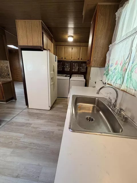 1449 Menomenee Ln, Redding, CA 96003 photo 7