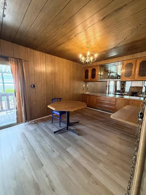 1449 Menomenee Ln, Redding, CA 96003 photo 10