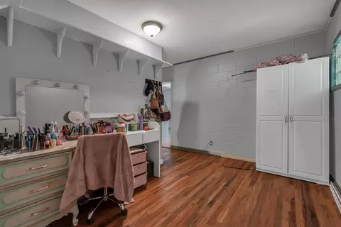 Bedroom - 19133 Smith Ln, Redding, CA 96002 photo 1 of 4