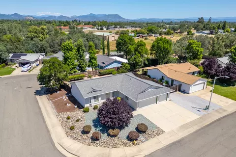 View/Area - 1720 Stetson Way, Redding, CA 96003 photo 2 of 4