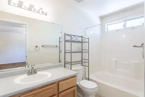 Bath - 1720 Stetson Way, Redding, CA 96003 photo 1 of 2