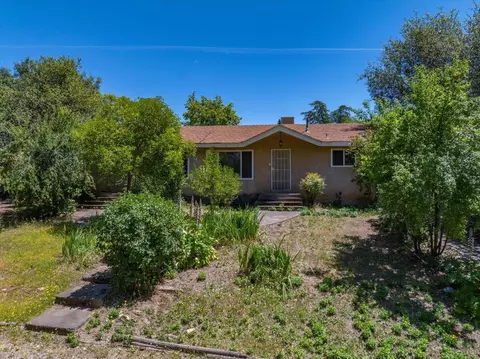 12125 Romar St, Redding, CA 96003