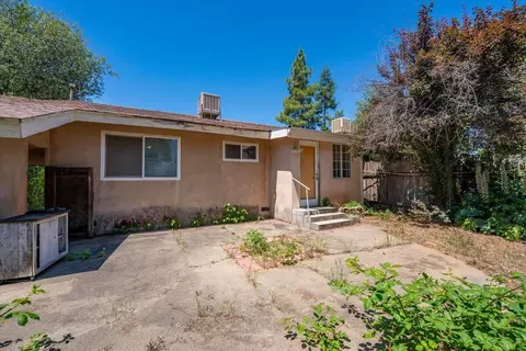 Exterior - 12125 Romar St, Redding, CA 96003 photo 3 of 10