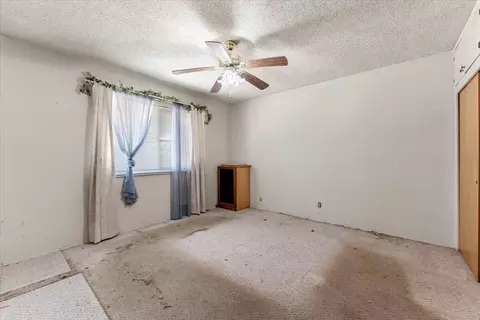 Bedroom - 12125 Romar St, Redding, CA 96003 photo 3 of 4