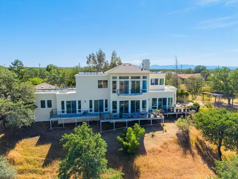 22430 Blue Lake Pl, Cottonwood, CA 96022