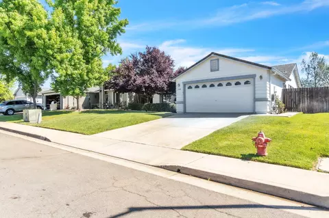 Exterior - 1368 Grouse Dr, Redding, CA 96003 photo 14 of 14