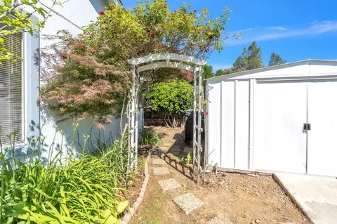 Exterior - 1368 Grouse Dr, Redding, CA 96003 photo 11 of 14