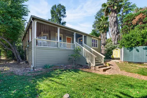 2405 Butte St, Redding, CA 96001