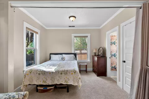 Bedroom - 2405 Butte St, Redding, CA 96001 photo 4 of 4