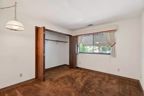 Other - 861 Dawson Ct, Redding, CA 96003 photo 4 of 8