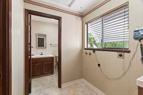 Other - 861 Dawson Ct, Redding, CA 96003 photo 6 of 8