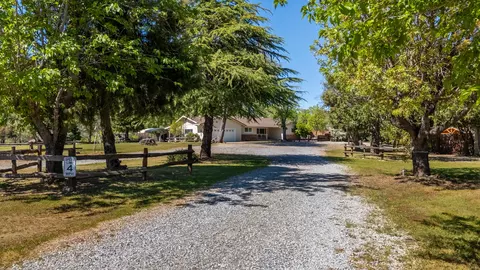 21334 Dersch Rd, Anderson, CA 96007 photo 3