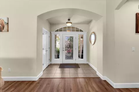 Entry Way - 2372 Tradition Way, Redding, CA 96001 photo 1 of 2