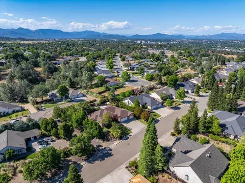 View/Area - 2372 Tradition Way, Redding, CA 96001 photo 7 of 9