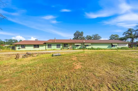 Exterior - 22189 Old Alturas Rd, Redding, CA 96003 photo 1 of 16