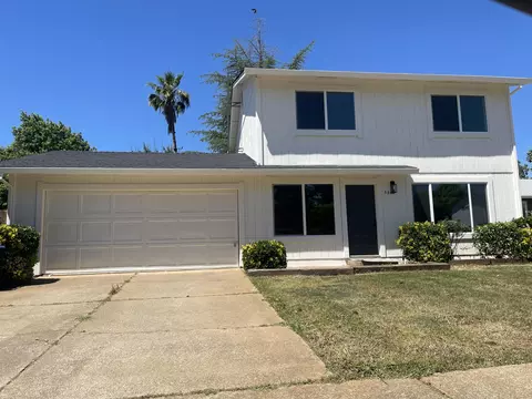 3802 Pegasus St, Redding, CA 96002