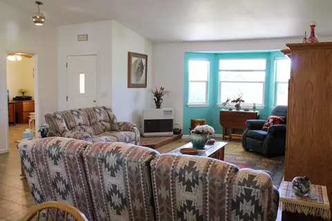 Living - 12075 Kern Dr, Redding, CA 96003 photo 3 of 5